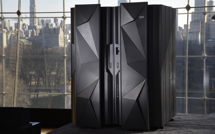 IBM “超體” Z13 誕生，服務(wù)移動(dòng)平臺(tái)