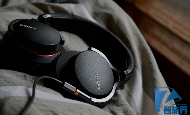 午后慵懶的音樂(lè)時(shí)光，SONY MDR-1A 輕體驗(yàn)
