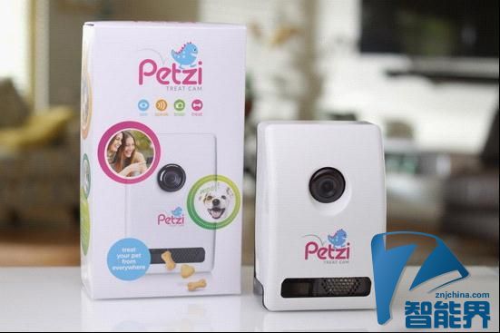 Petzi：可以彈出零食的寵物攝像頭