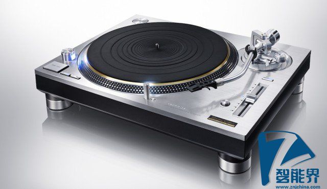 Technics 1200 黑膠唱機(jī)光榮重生，你會(huì)花 3 萬(wàn)塊它嗎？