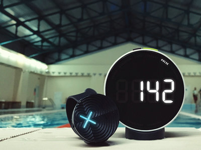 【智能界大百科】Swimmerix 是一款專為游泳愛好者設(shè)計的手環(huán)