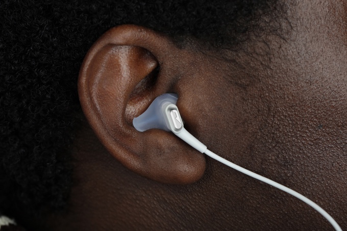 【智能界大百科】全世界最適合你的耳機(jī)：Helloear Arc定制化耳機(jī)