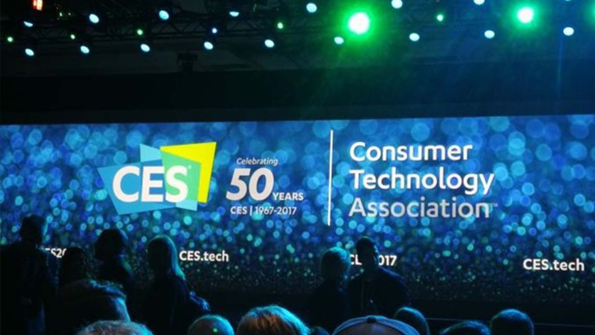 【每日智播報】CES 2017華碩連發(fā)兩款新機：雙攝＋AR