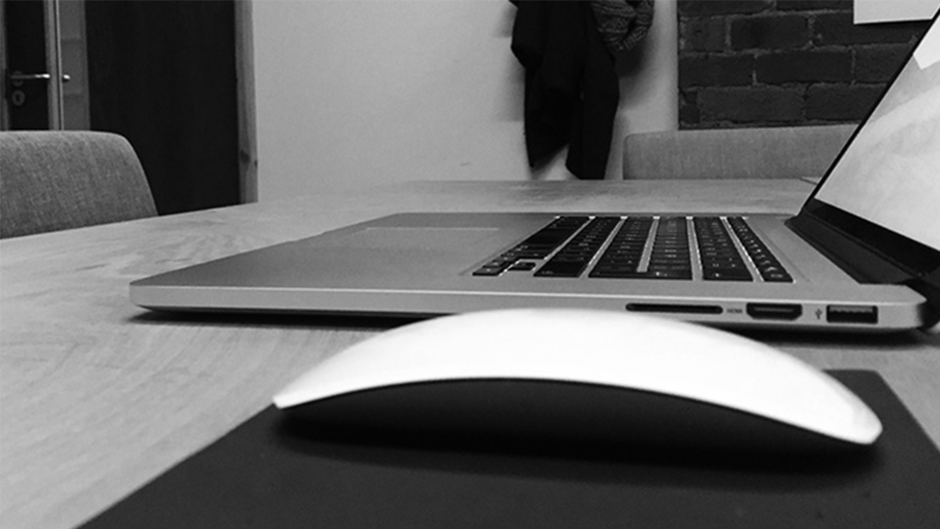 【智能界大百科】MacBook Pro新標配？多重功能集一身的Keypad鍵盤墊