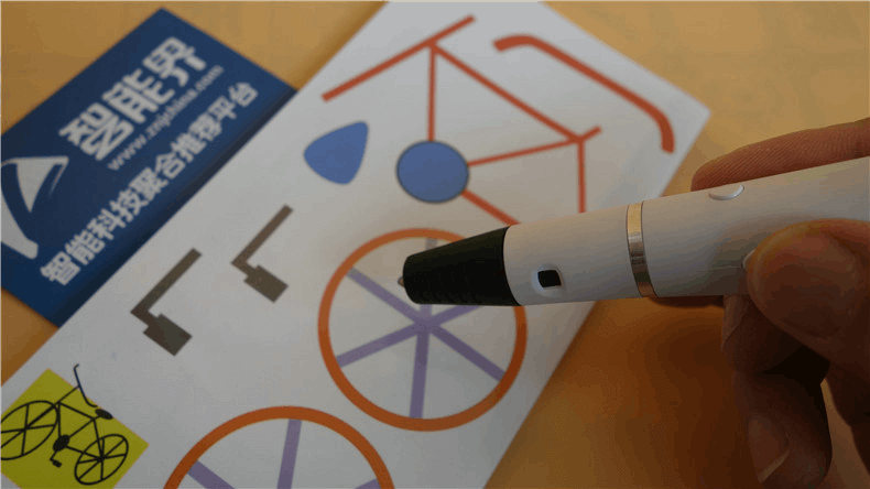 用這支神筆將奇思妙想打出來——小神游3D立體打印筆測評(píng)
