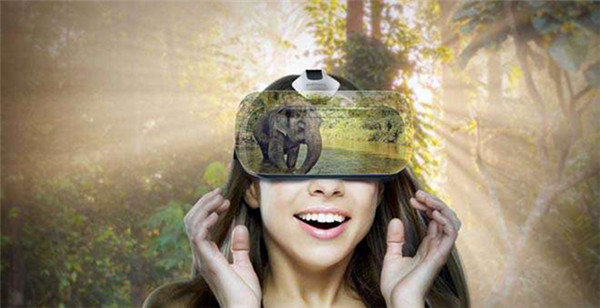 足不出戶亦可逛遍全球！eSmart見證VR智能娛樂硬件崛起