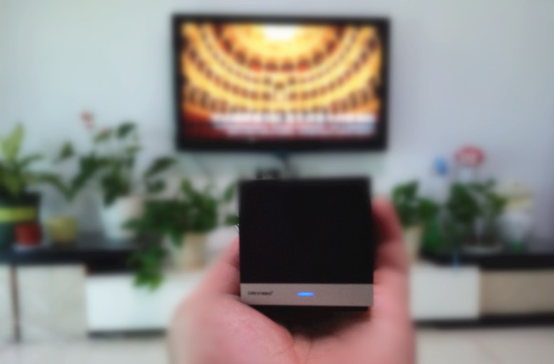 智能家居的入口，你生活的保姆，歐瑞博小方智能遙控器體驗