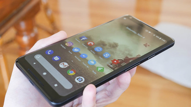 Pixel 2 XL又爆出新問題，外網(wǎng)曝光一加5T開箱照