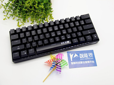 玩手游最好的外設鍵盤裝備——北通k1手游鍵盤