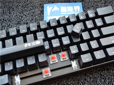 手游配上機械鍵盤玩游戲才更爽 北通K1手游鍵盤體驗