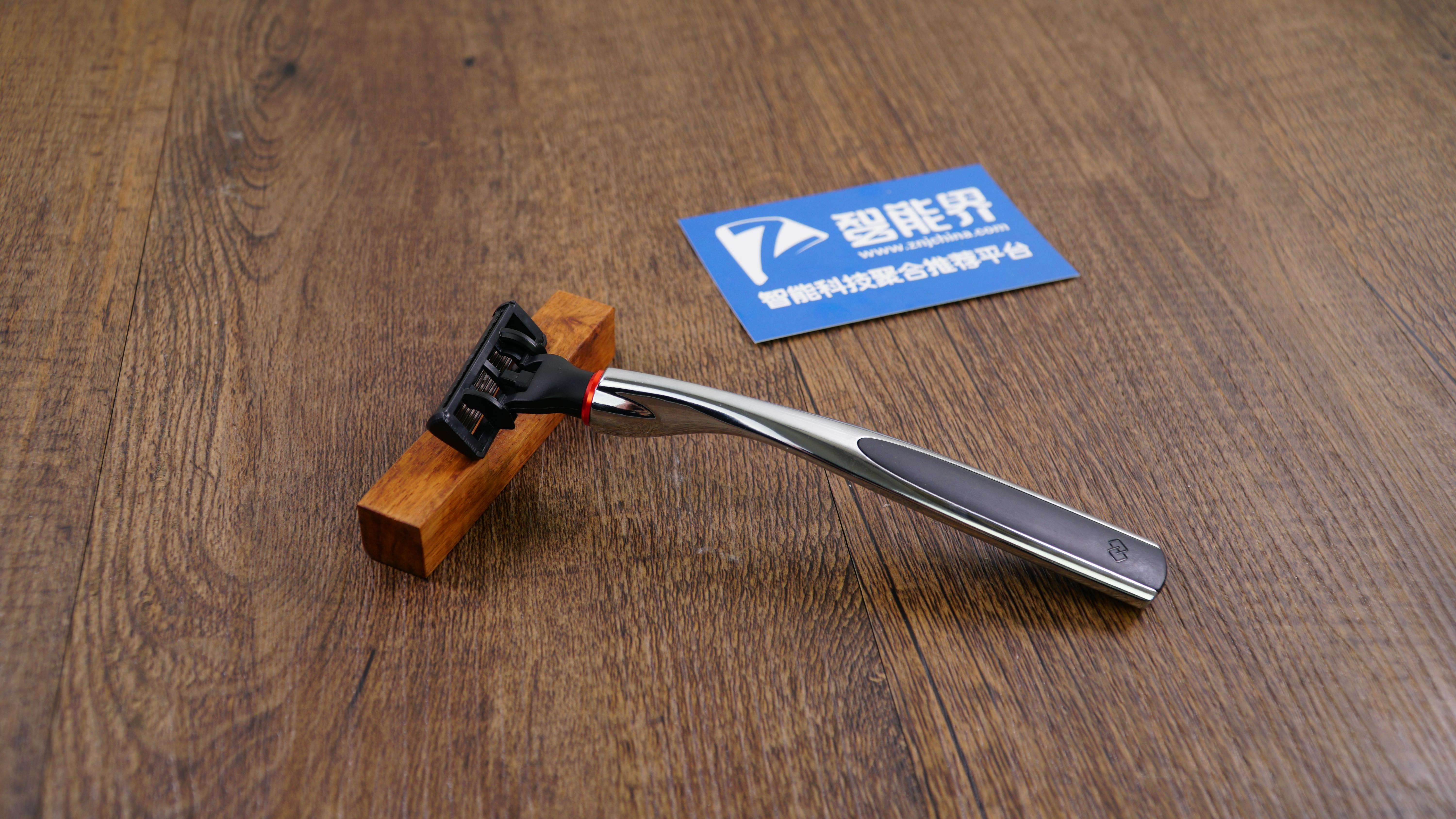 品質(zhì)生活，即刻享有——煥醒手動剃須刀上手體驗