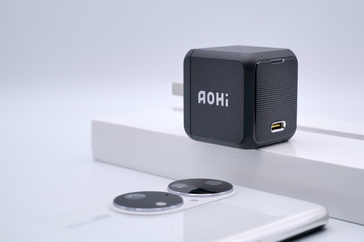 65W充電小鋼炮！Aohi Magcube 65W PD快充頭體驗