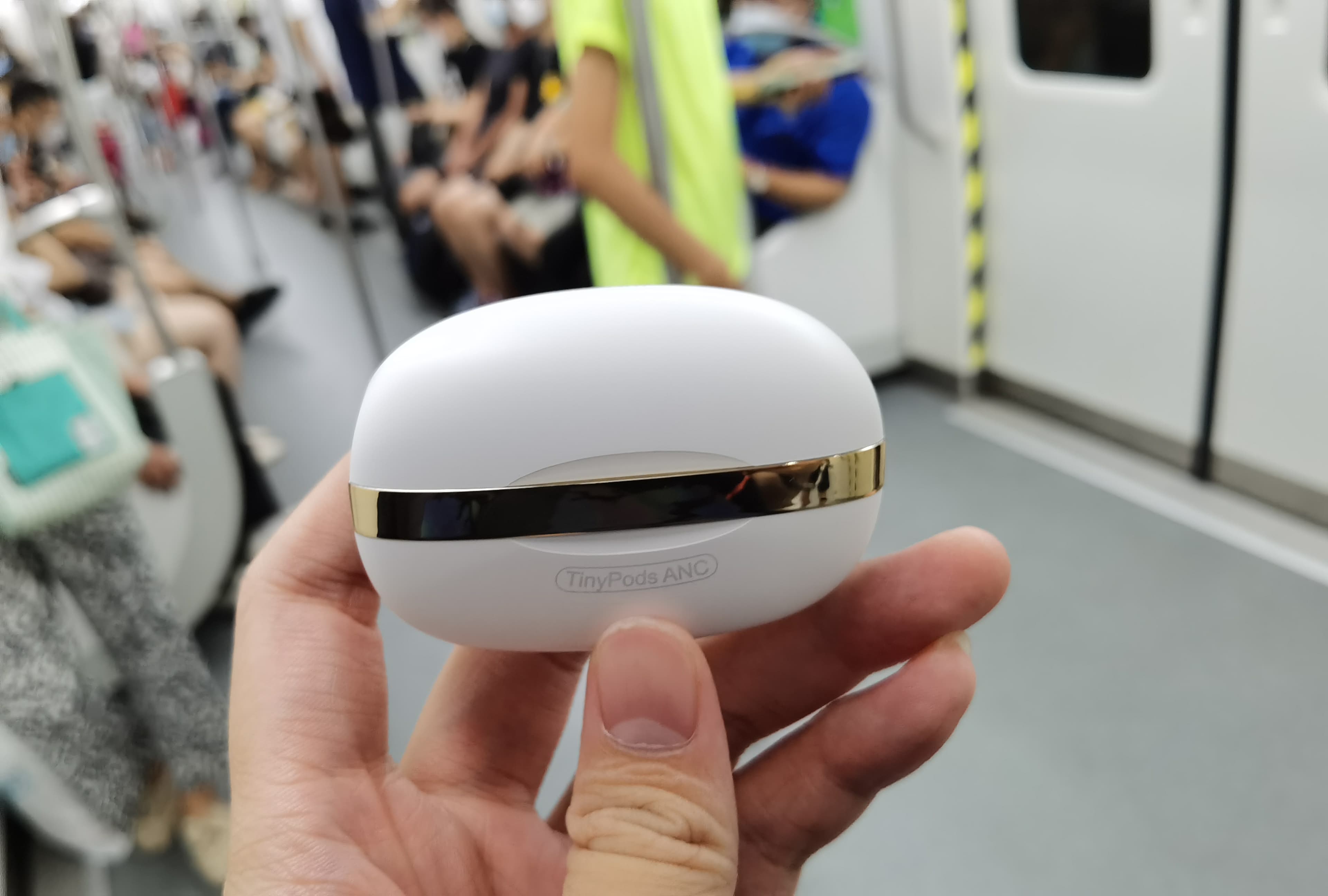 想要安靜生活，你需要Dacom 主動降噪耳機！