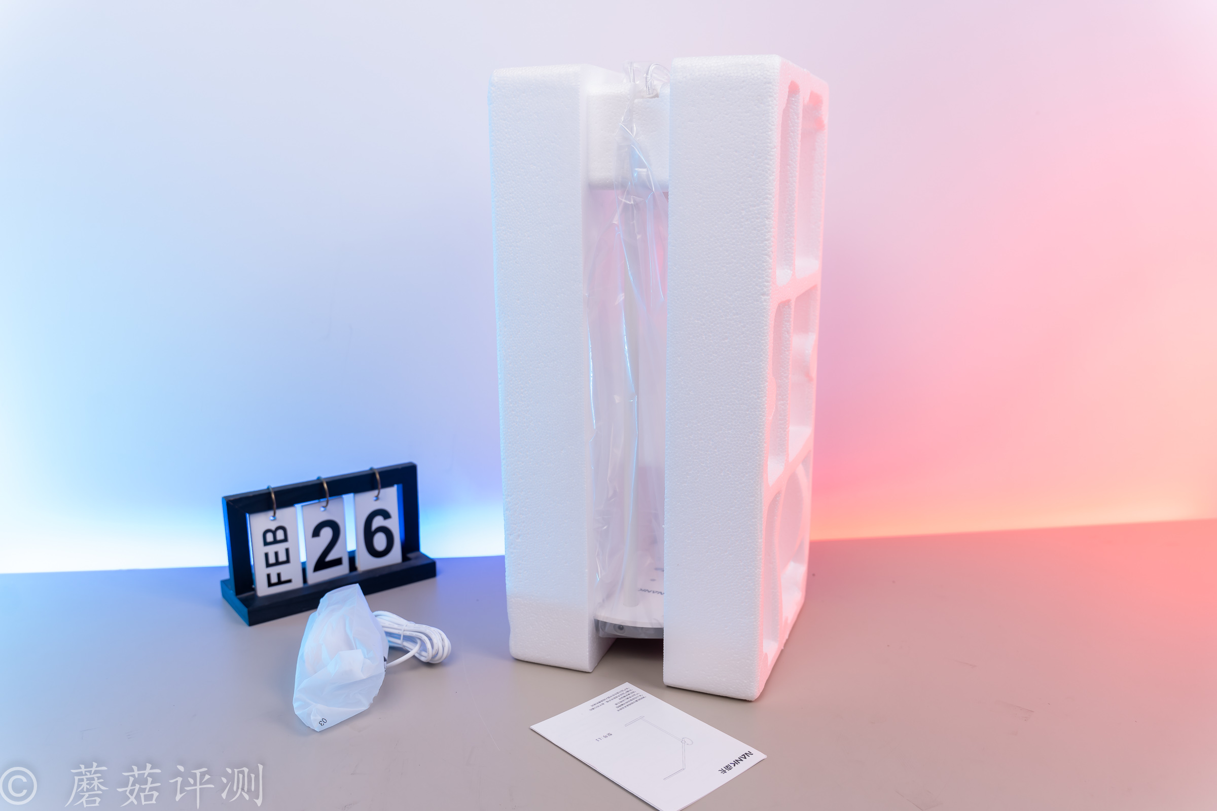3_20220706_南卡_NANK-L1護(hù)眼臺燈學(xué)生學(xué)習(xí)專用國AA級兒童寫作業(yè)床頭書桌宿舍臥室閱讀燈家用智能學(xué)習(xí)辦公臺燈_云白色.jpg