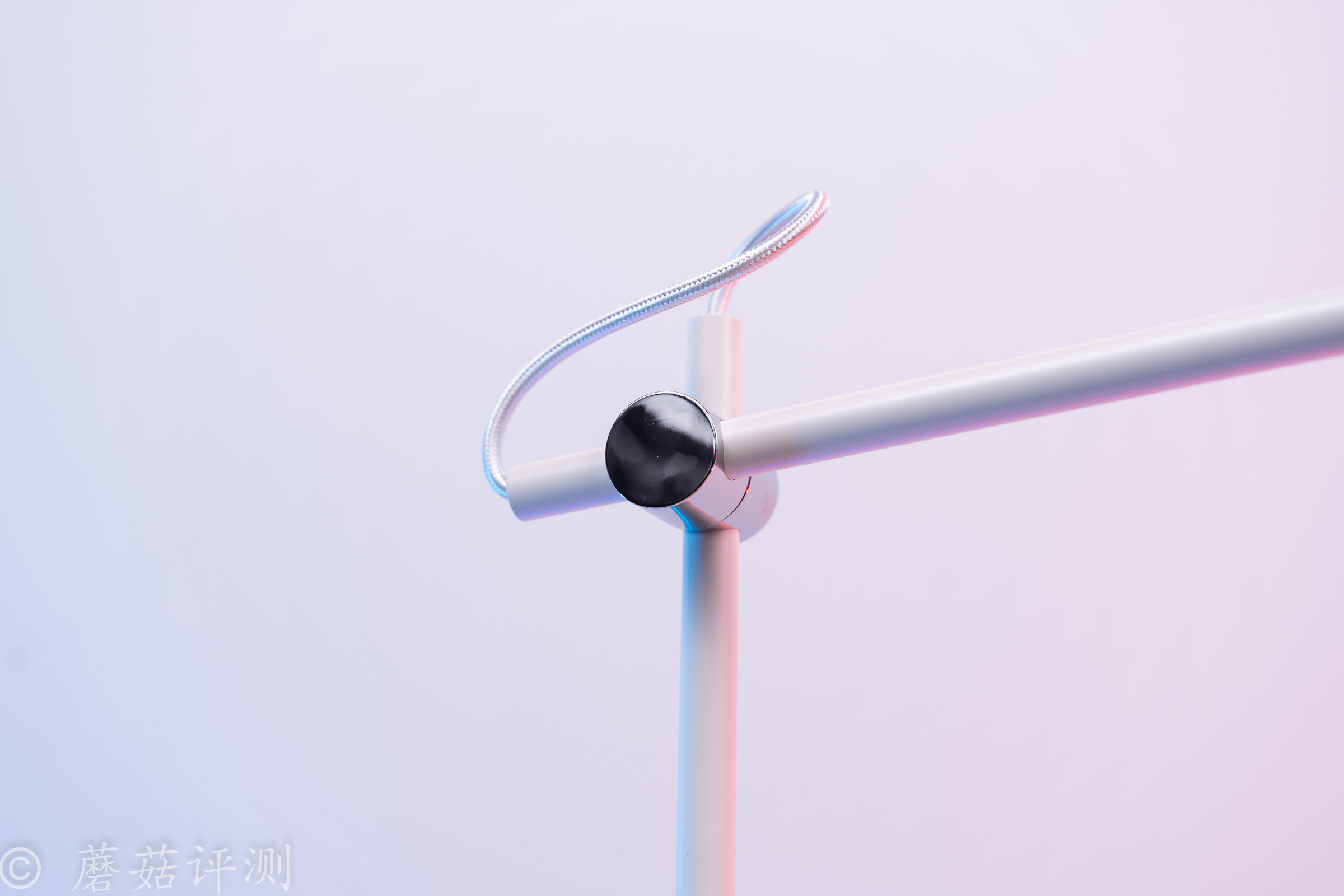 8_20220706_南卡_NANK-L1護(hù)眼臺(tái)燈學(xué)生學(xué)習(xí)專用國(guó)AA級(jí)兒童寫作業(yè)床頭書(shū)桌宿舍臥室閱讀燈家用智能學(xué)習(xí)辦公臺(tái)燈_云白色.jpg