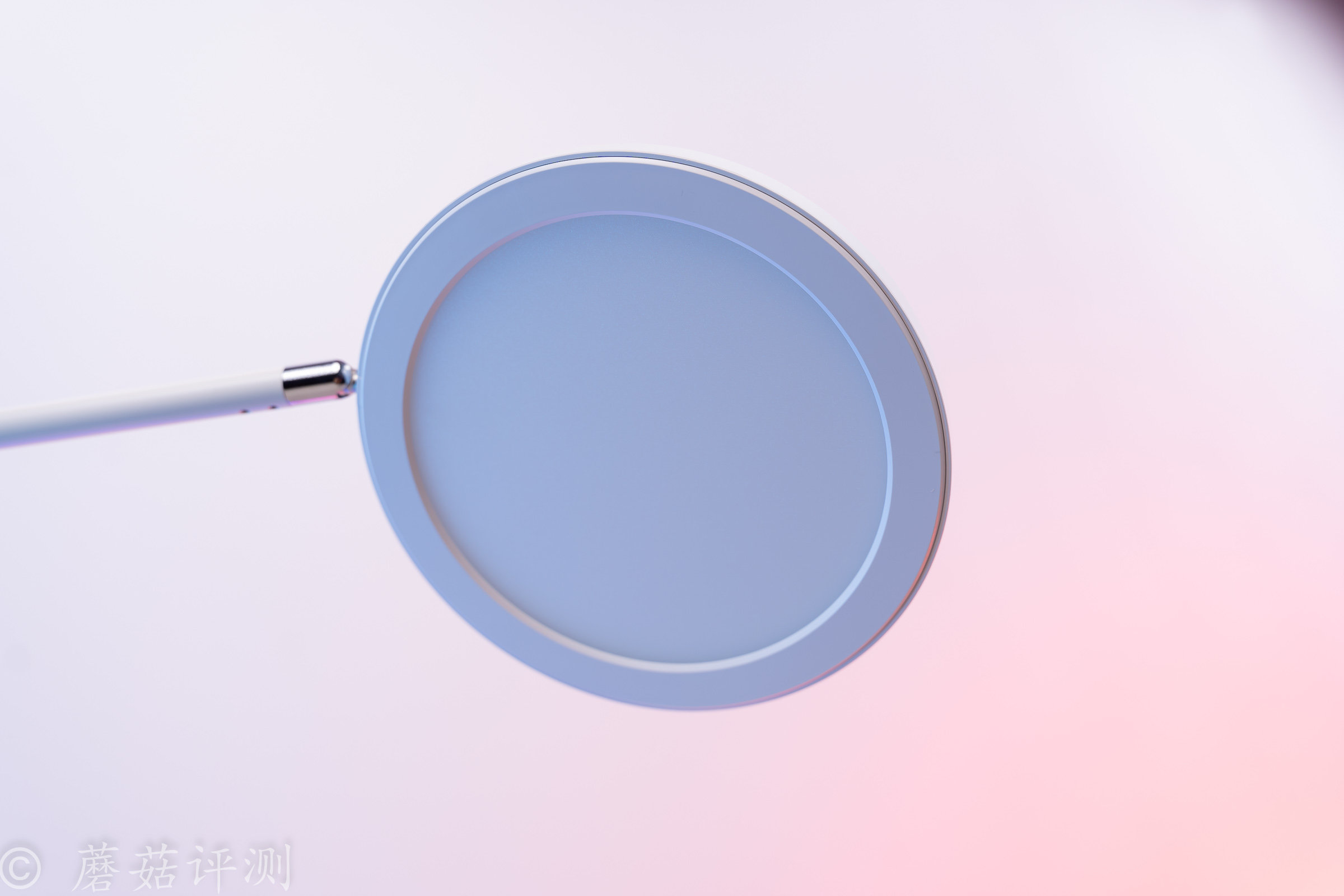 11_20220706_南卡_NANK-L1護(hù)眼臺(tái)燈學(xué)生學(xué)習(xí)專用國(guó)AA級(jí)兒童寫作業(yè)床頭書(shū)桌宿舍臥室閱讀燈家用智能學(xué)習(xí)辦公臺(tái)燈_云白色.jpg