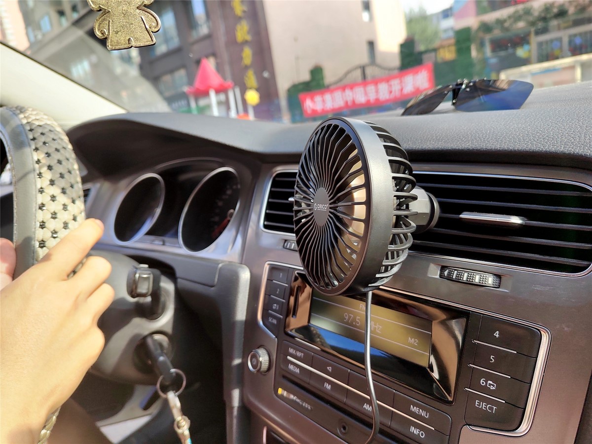 有車族的佳選，ORICO線控車載風(fēng)扇三擋風(fēng)量清風(fēng)送爽