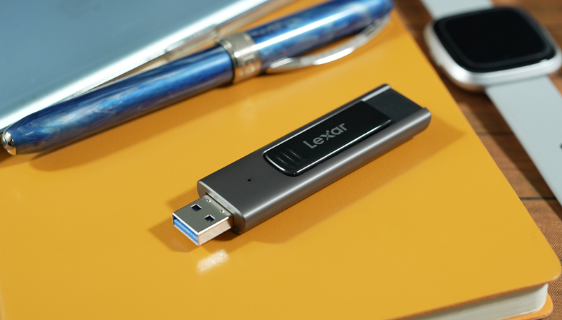 職場(chǎng)、學(xué)場(chǎng)必不可少的神器-雷克沙M900U盤