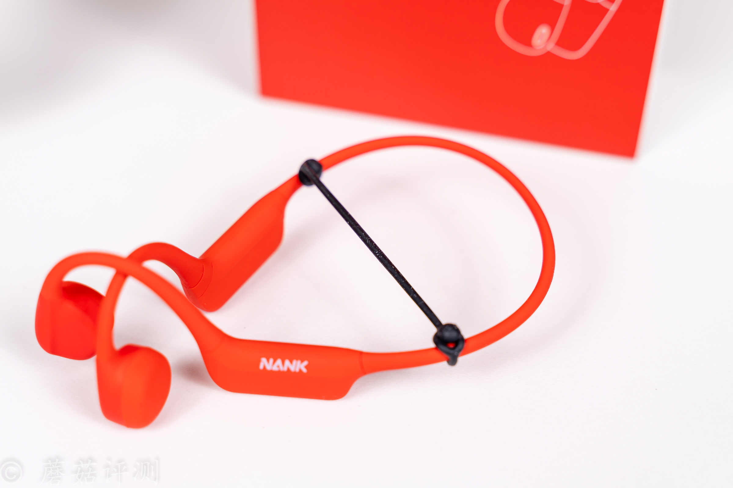 26_20230508_南卡（NANK）骨傳導(dǎo)耳機(jī)開(kāi)放式藍(lán)牙耳機(jī)專(zhuān)業(yè)跑步不入耳健身無(wú)線充電運(yùn)動(dòng)超長(zhǎng)續(xù)航NANK_NEO_朱砂紅.jpg