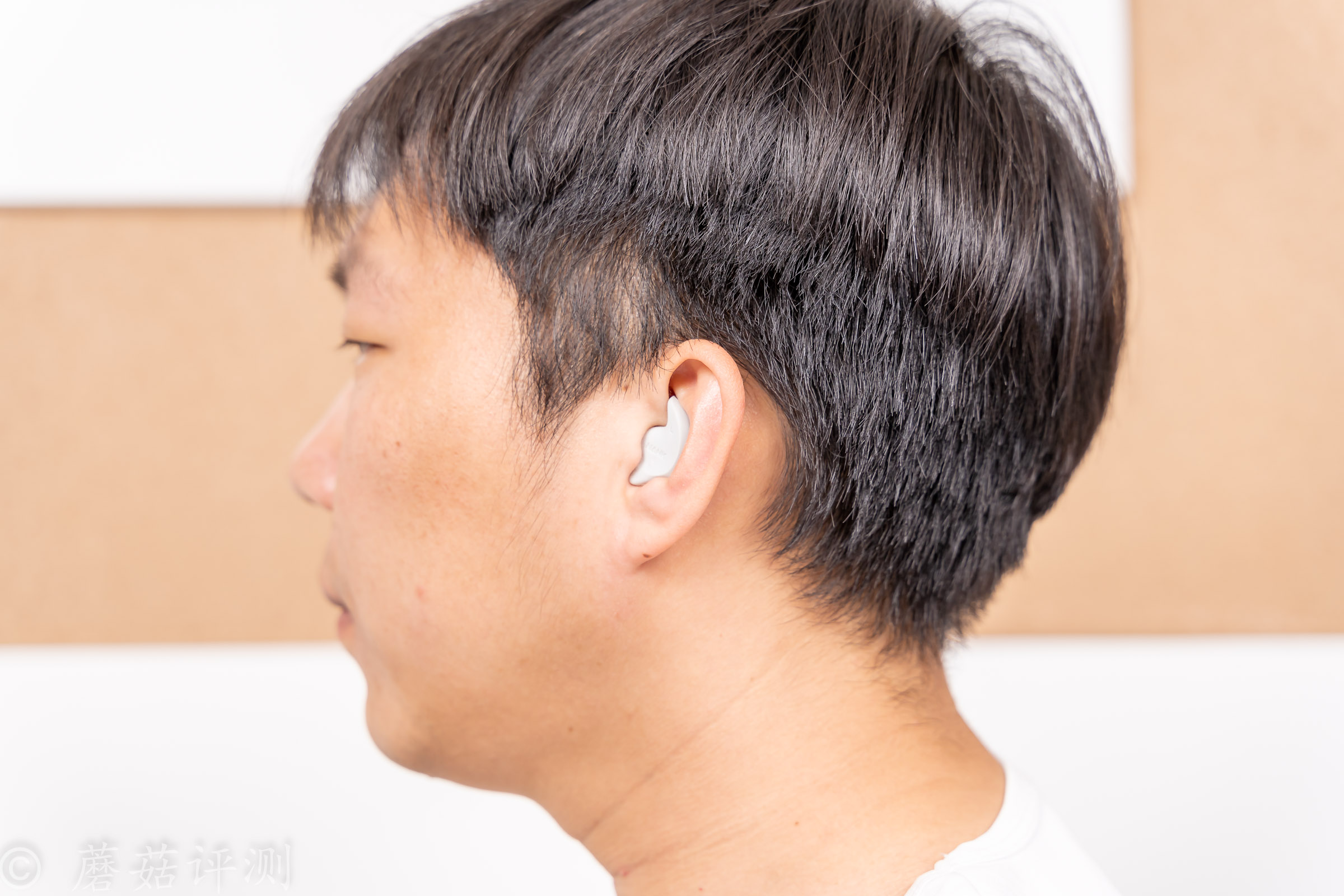 28_20230508_南卡（NANK）骨傳導(dǎo)耳機(jī)開(kāi)放式藍(lán)牙耳機(jī)專(zhuān)業(yè)跑步不入耳健身無(wú)線充電運(yùn)動(dòng)超長(zhǎng)續(xù)航NANK_NEO_朱砂紅.jpg