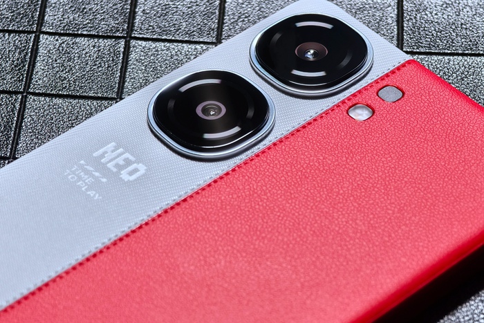 iQOO Neo9 Pro：新年換新機，喜氣洋洋過大年！